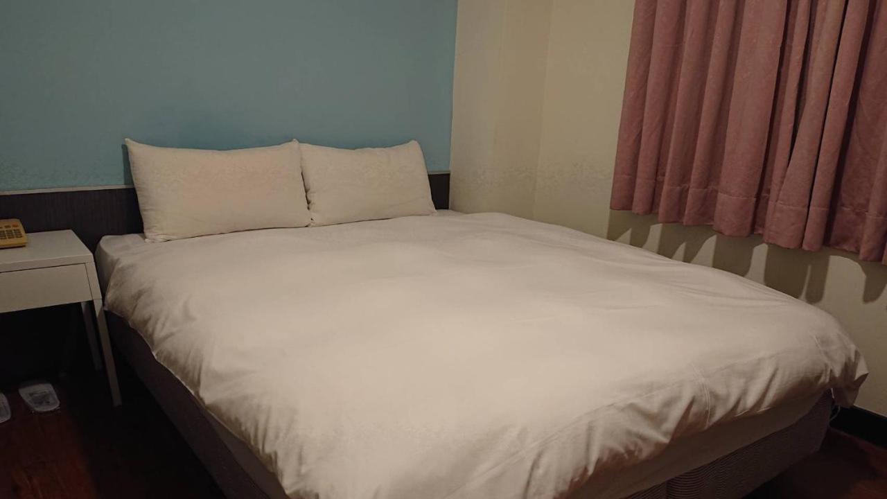 Wan Tai Hotel Chiayi City Exteriör bild