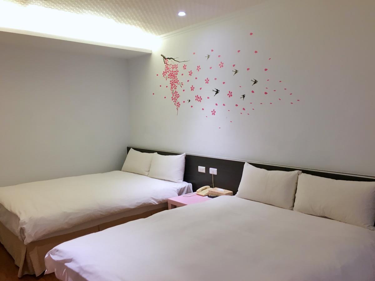 Wan Tai Hotel Chiayi City Exteriör bild