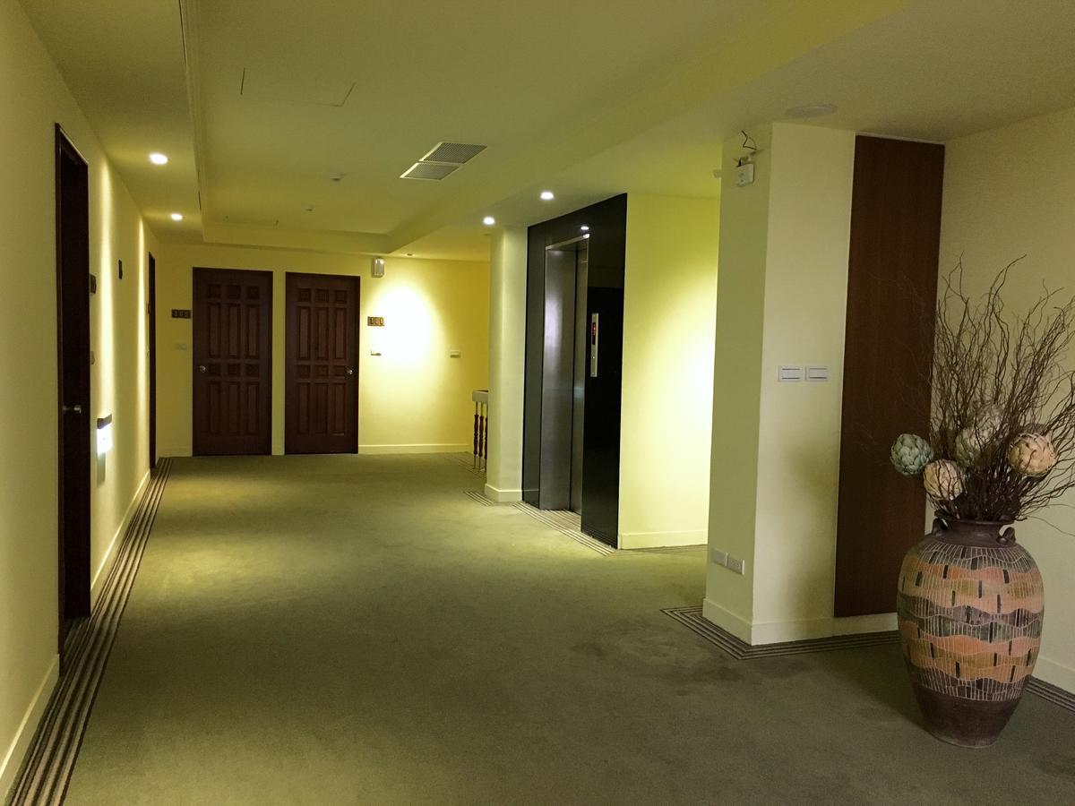 Wan Tai Hotel Chiayi City Exteriör bild