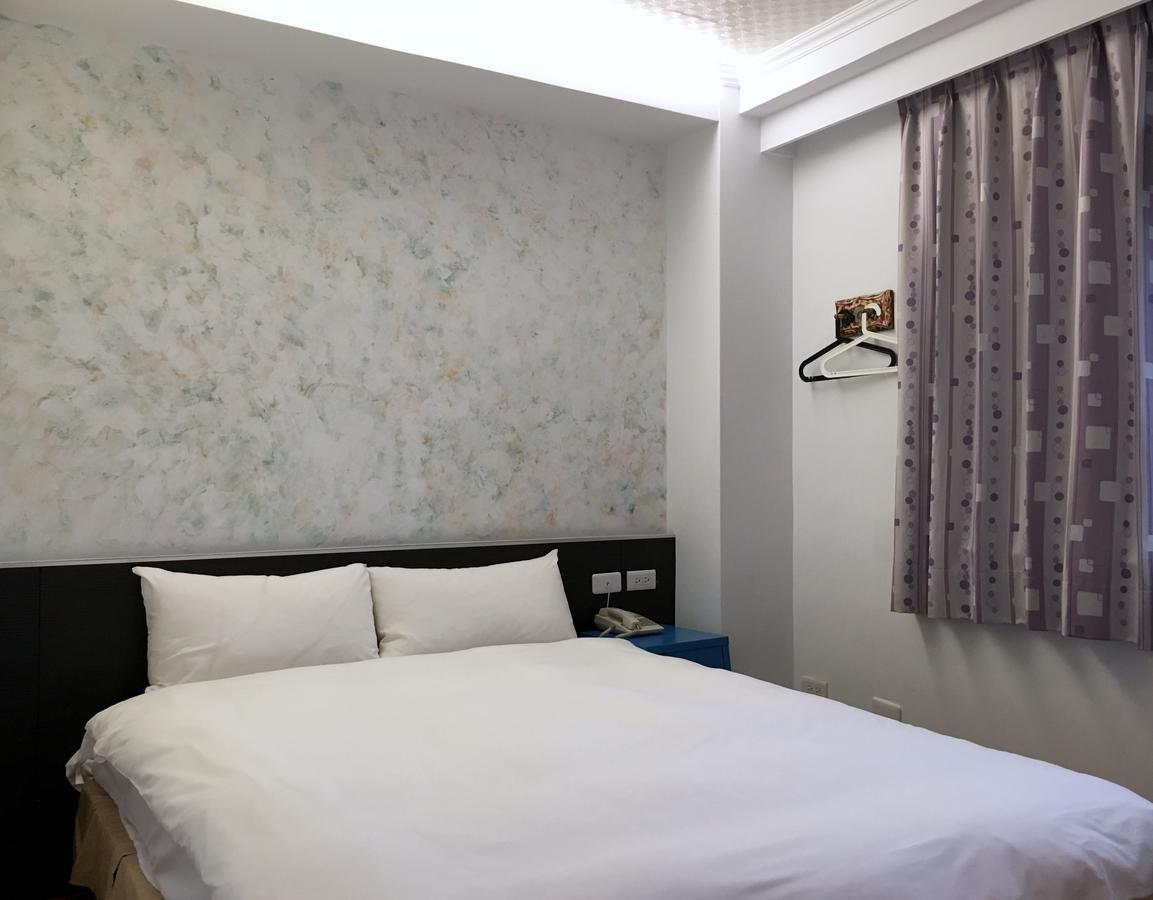 Wan Tai Hotel Chiayi City Exteriör bild