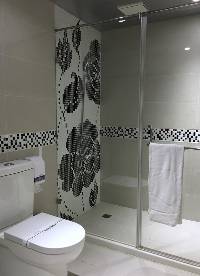 Wan Tai Hotel Chiayi City Exteriör bild