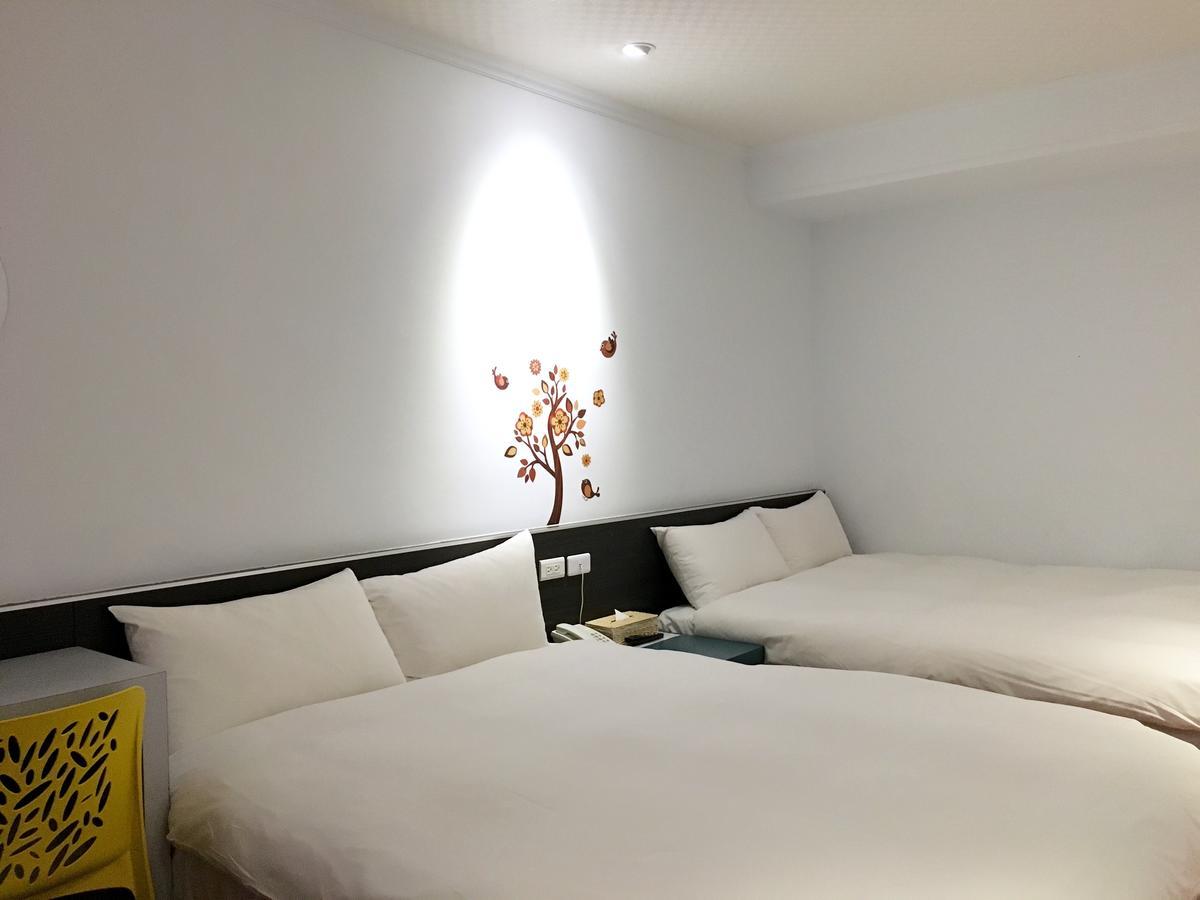Wan Tai Hotel Chiayi City Exteriör bild